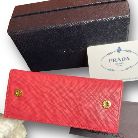 PRADA⭐️ PINK BOW, SAFFIANO LEATHER KEY RING WALLET WITH BOX & COA - Picture 8 of 15